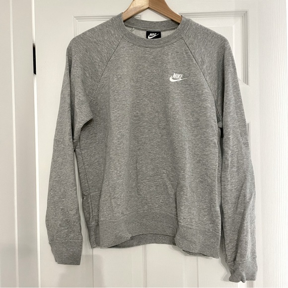 Nike Essentials Grey Sweatsuit - Picture 4 of 7